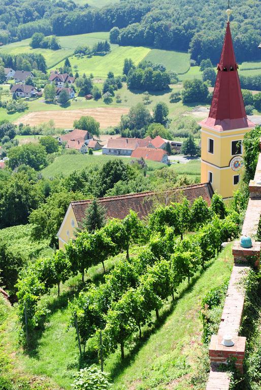 Schloss Kapfenstein Eksteriør billede