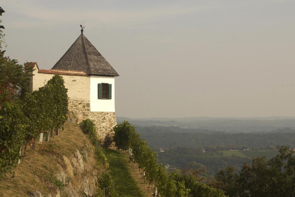 Schloss Kapfenstein Eksteriør billede